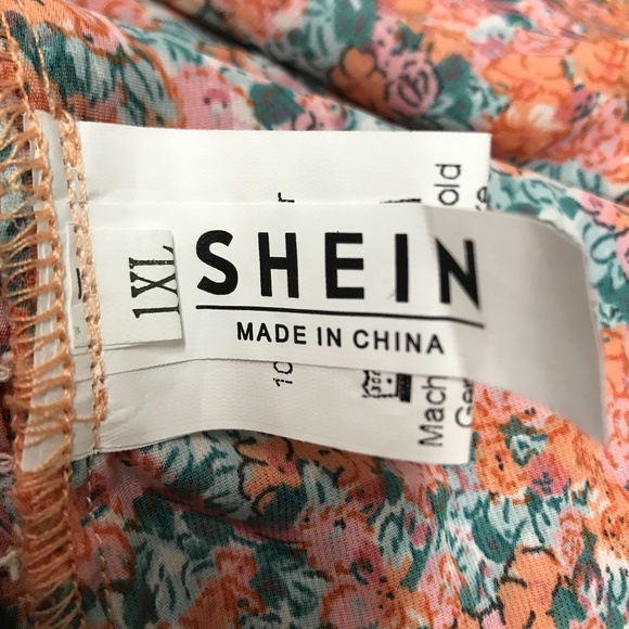 Shein Peasant Long Sleeve 1XL - Picture 3 of 4